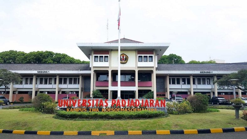 Universitas Terbaik di Bandung